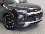 Used 2021 Chevrolet TrailBlazer LT image 2