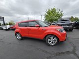 Used 2015 Kia Soul + image 2