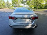 Used 2023 Nissan Altima 2.5 SV image 5