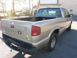 Used 2001 Chevrolet S10 Pickup 2WD Extended Cab image 3