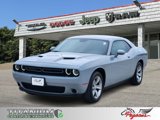 Used 2022 Dodge Challenger SXT w/ Cold Weather Group image 2