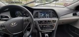 Used 2017 Hyundai Sonata SE image 2