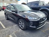 Used 2024 Ford Escape ST-Line image 3