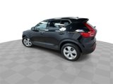 Used 2020 Volvo XC40 T5 Momentum image 6