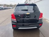 Used 2020 Chevrolet Trax LT w/ LT Convenience Package image 3