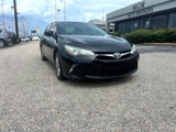 Used 2015 Toyota Camry SE image 3