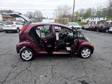 Used 2012 Mitsubishi i SE image 2