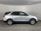 Used 2020 Chevrolet Equinox LS w/ LS Convenience Package image 5