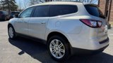 Used 2015 Chevrolet Traverse LT w/ Style and Technology Package image 3