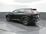 Used 2023 Nissan Rogue S image 5