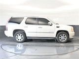 Used 2007 Cadillac Escalade AWD w/ Information Package image 4