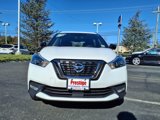 Used 2020 Nissan Kicks SR image 2