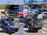 Used 2020 Ford Edge SE image 4