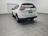 Used 2016 Nissan Rogue SV image 6
