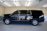 Used 2023 GMC Yukon XL SLT w/ SLT Luxury Package image 5