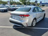 Used 2020 Toyota Corolla LE image 3
