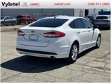 Used 2018 Ford Fusion SE image 3