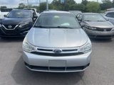 Used 2010 Ford Focus SE image 2