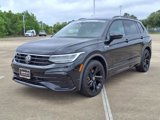 Used 2023 Volkswagen Tiguan SE R-Line image 3