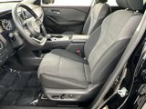 Used 2023 Nissan Rogue SV image 2