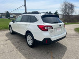 Used 2019 Subaru Outback 2.5i Premium image 3