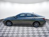 Used 2024 Hyundai Elantra SEL image 5
