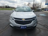 Used 2018 Chevrolet Equinox LT image 2