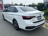 Used 2024 Volkswagen Jetta Sport image 6