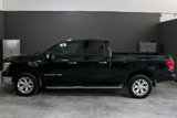 Used 2019 Nissan Titan SV image 2