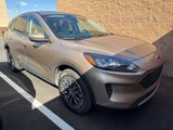 Used 2021 Ford Escape SE image 2