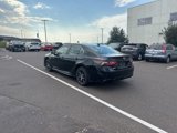 Used 2022 Toyota Camry SE image 3