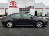 Used 2022 Toyota Corolla LE image 2