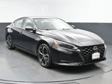 Used 2023 Nissan Altima 2.5 SR image 2
