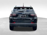Used 2024 Jeep Compass Latitude image 4