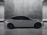 Used 2023 Nissan Altima 2.5 SR image 3