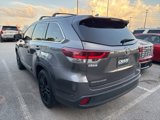 Used 2019 Toyota Highlander SE image 4
