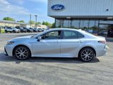 Used 2023 Toyota Camry SE image 6