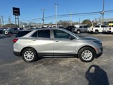 Used 2023 Chevrolet Equinox LT w/ Driver Convenience Package image 4