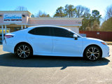 Used 2020 Toyota Camry SE image 6