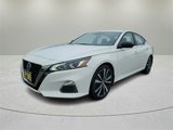 Used 2021 Nissan Altima 2.5 SR w/ SR Premium Package image 3