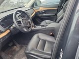 Used 2022 Volvo XC90 T6 Momentum w/ Advanced Package image 3