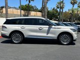 Used 2023 Lincoln Aviator Reserve image 3