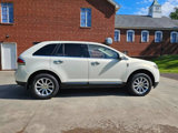 Used 2013 Lincoln MKX AWD image 4