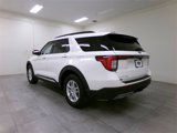 New 2025 Ford Explorer Active w/ Active Comfort Package image 3