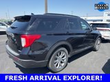 Used 2020 Ford Explorer XLT w/ Equipment Group 202A image 2