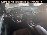 Used 2019 Jeep Grand Cherokee Laredo image 3