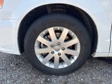 Used 2016 Chrysler Town & Country Touring image 4