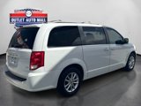 Used 2020 Dodge Grand Caravan SXT image 3