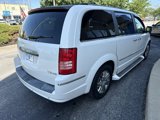 Used 2008 Chrysler Town & Country Limited w/ Entertainment Group #3 image 6