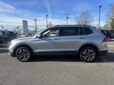 Used 2024 Volkswagen Tiguan S image 2